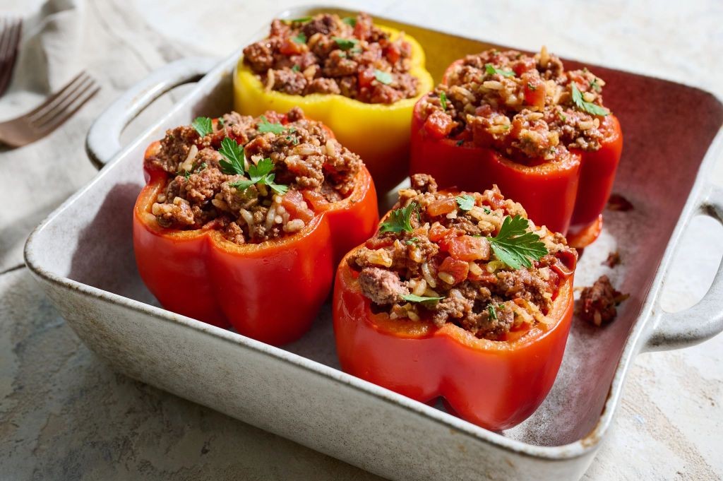 Stuffed Bell Peppers with Ground Beef