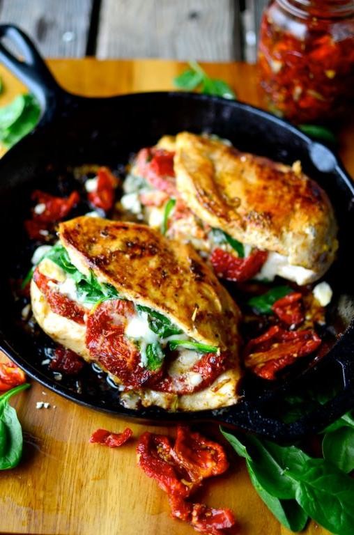Stuffed Chicken Breasts with Mozzarella and Sun-Dried Tomatoes