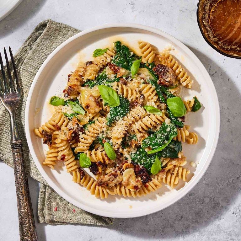 Sun-Dried Tomato and Brie Pasta