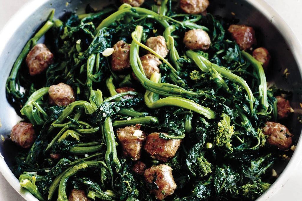Sweet Italian Sausage with Roasted Garlic and Broccoli