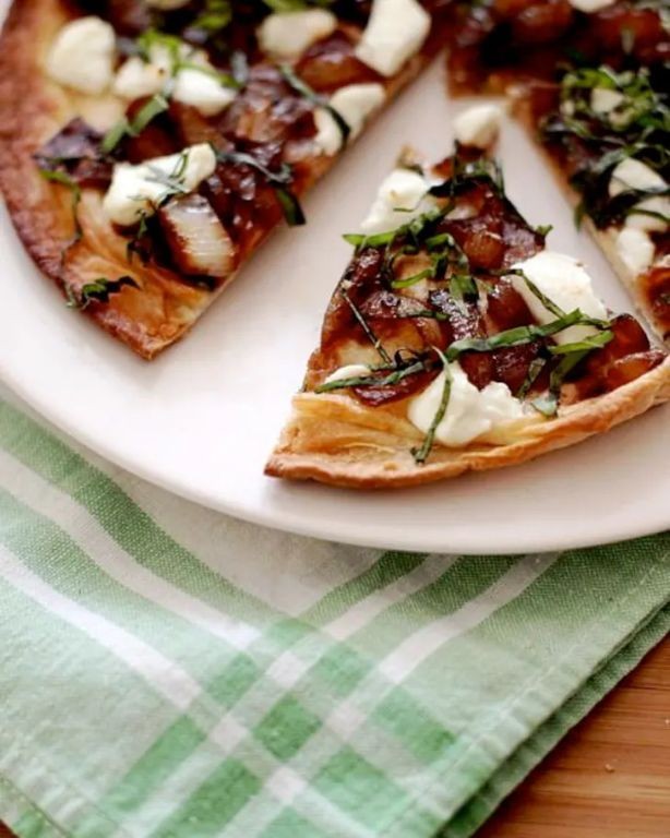 Sweet Onion and Goat Cheese Flatbread
