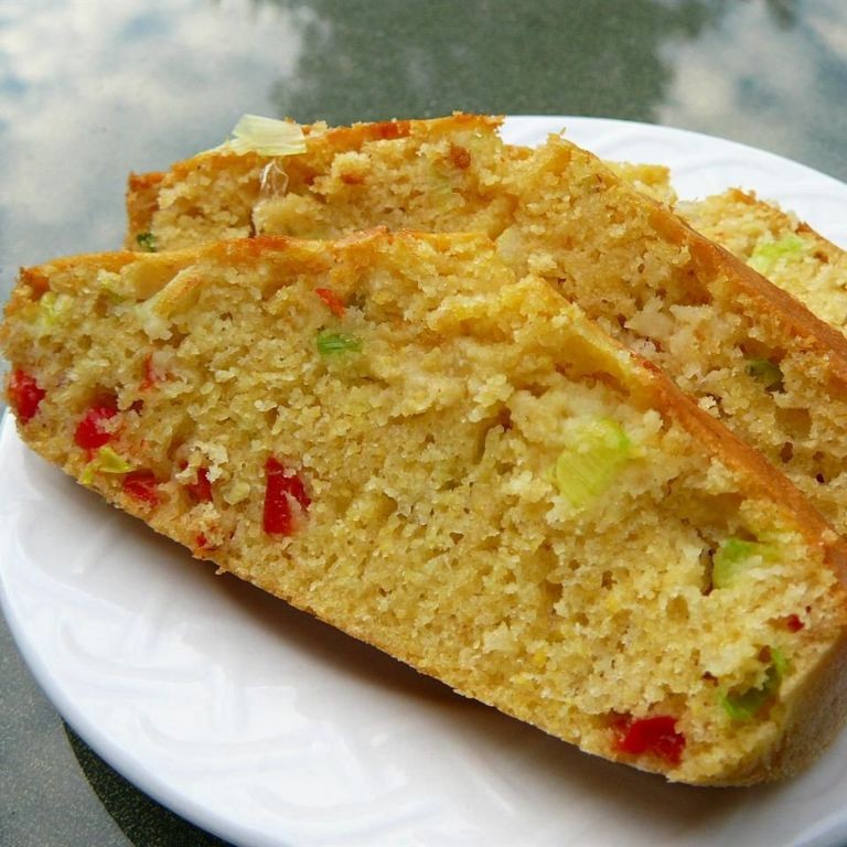 Sweet Onion and Jalapeño Cornbread