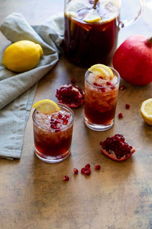 Swig-Inspired Pomegranate Lemonade