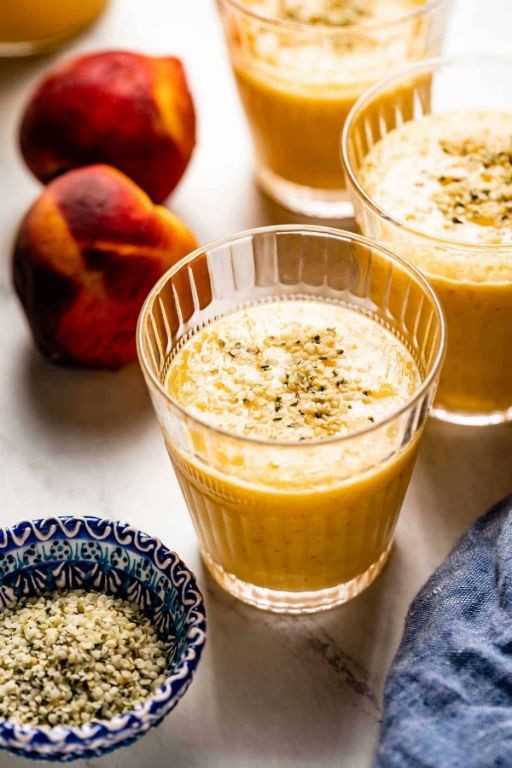 Swig-Style Peach Mango Smoothie