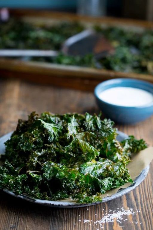 Tandoori Kale Chips with Yogurt Dip