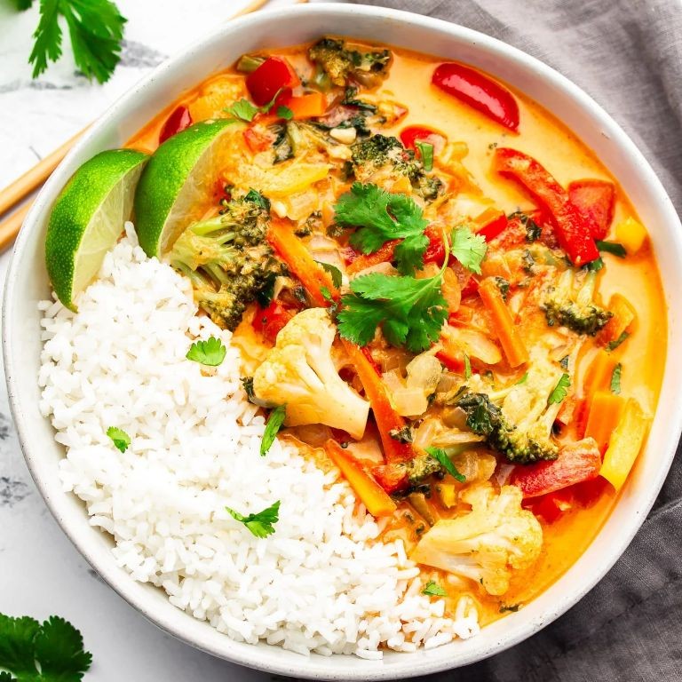 Thai Coconut Curry with Vegetables