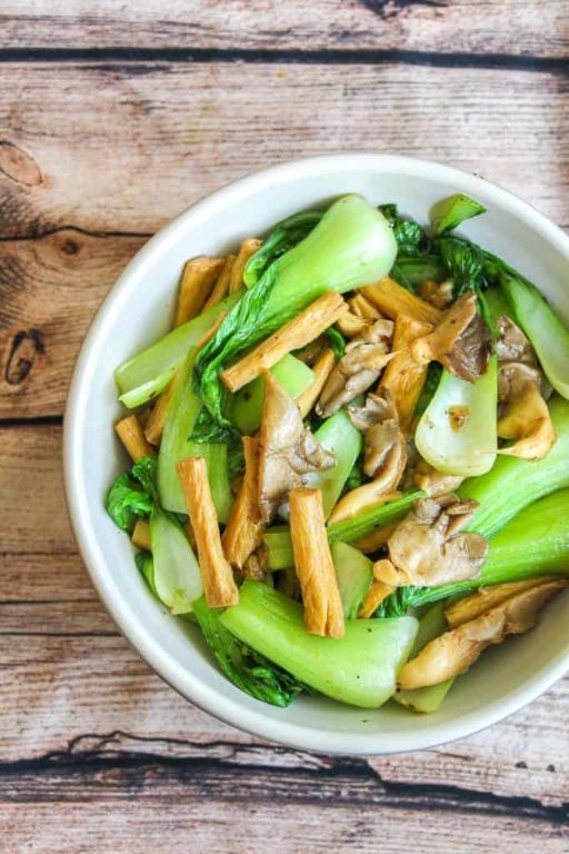Tofu Skin and Vegetable Stir-Fry