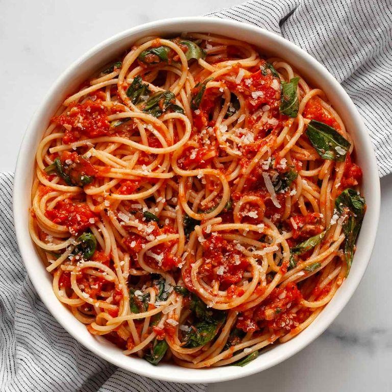 Tomato Basil Spaghetti