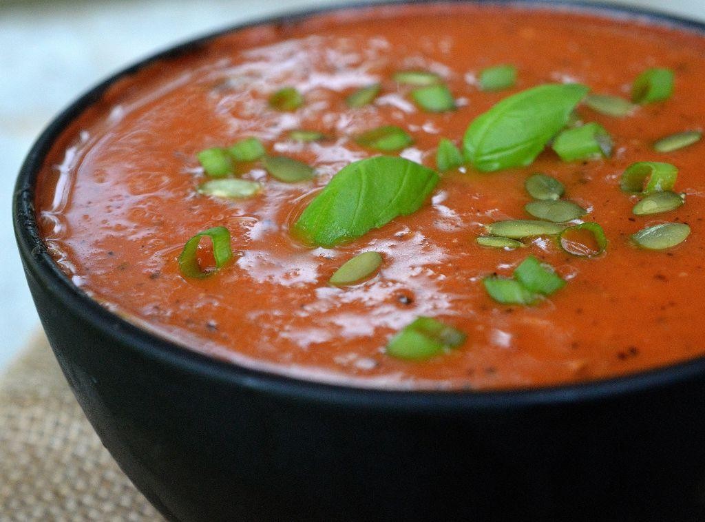 Tomato and Basil Cleansing Soup