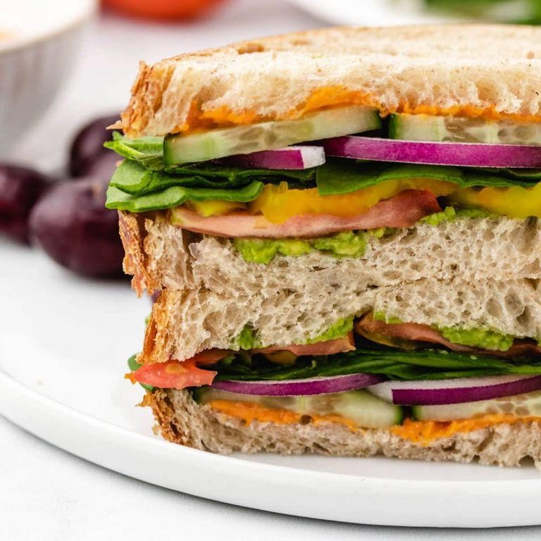 Tomato and Cucumber Sandwich with Hummus