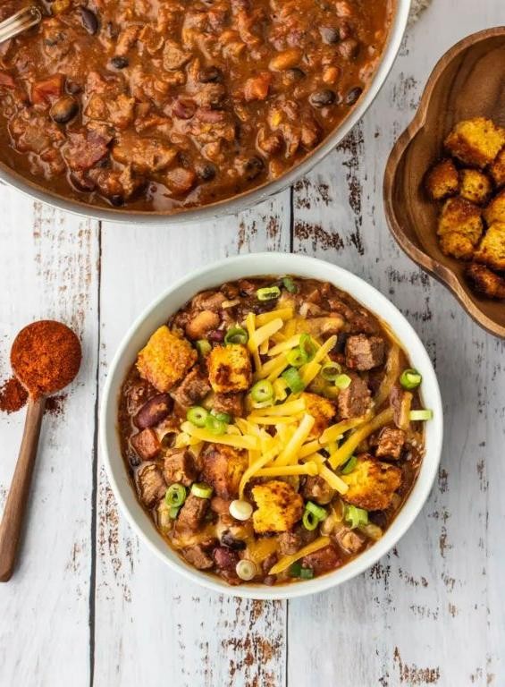 Tri Tip and Black Bean Chili