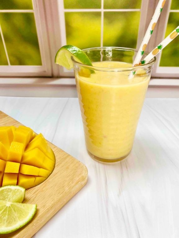 Tropical Mango Smoothie