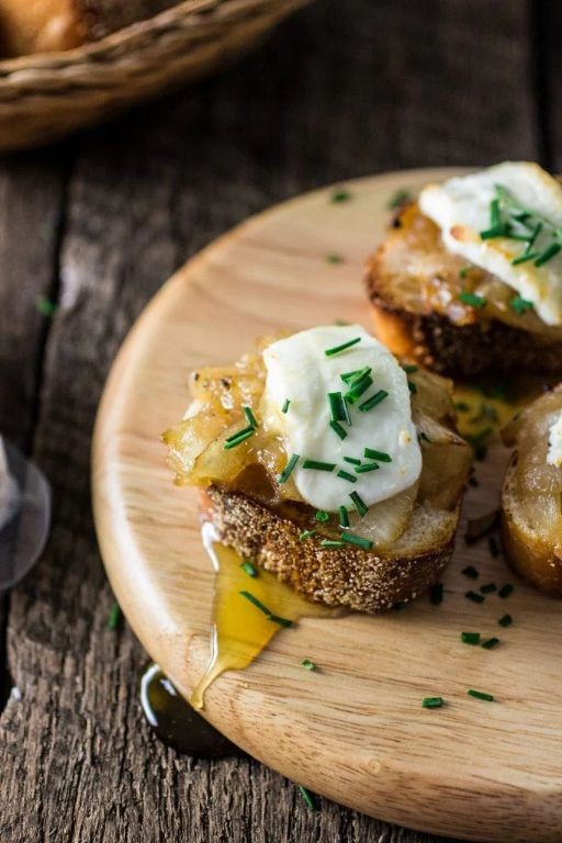 Truffle and Goat Cheese Crostini