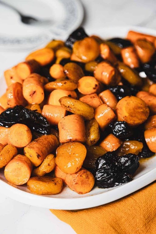 Tzimmes with Carrots and Prunes