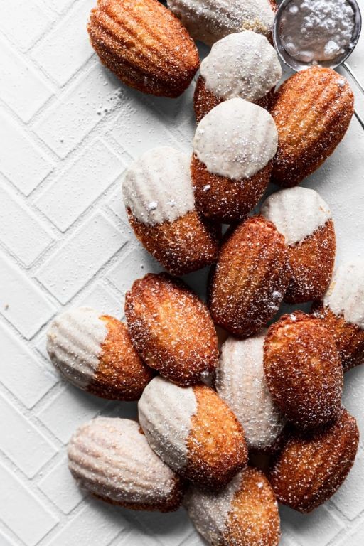 Vanilla Bean Madeleines