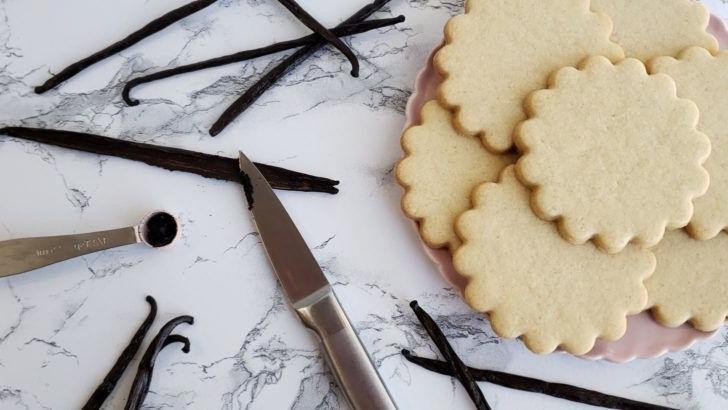 Vanilla Bean Shortbread Rounds