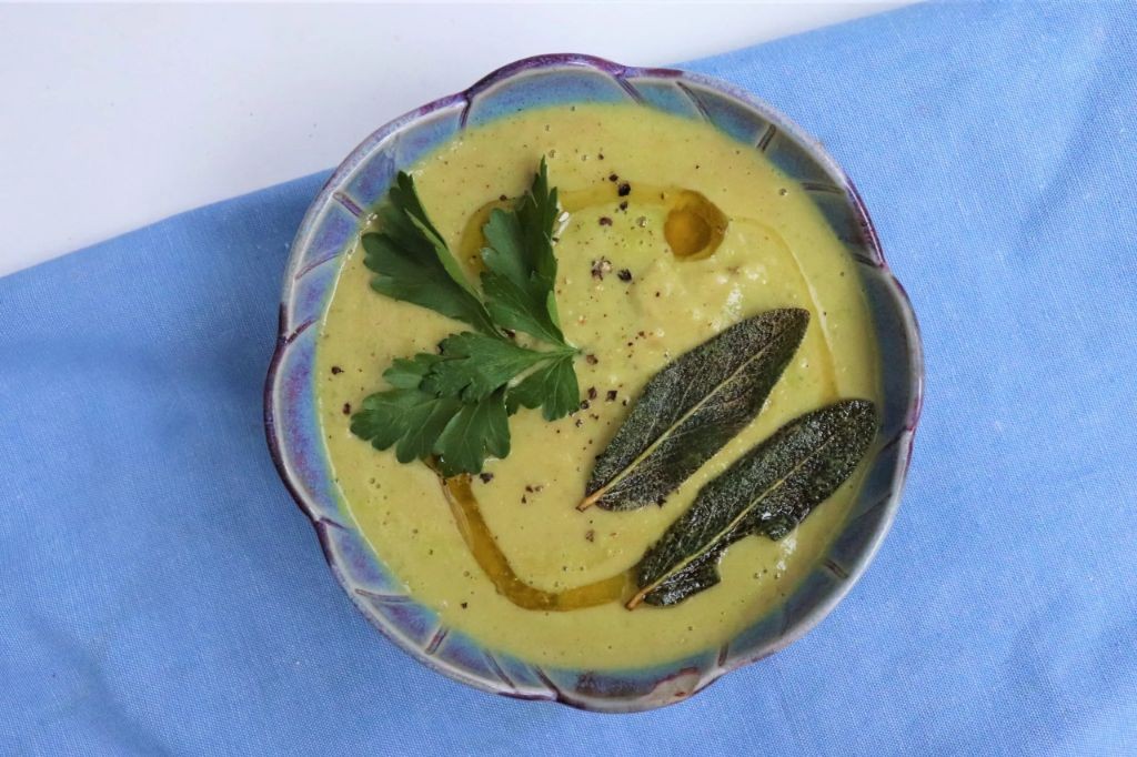 Vegan Artichoke and White Bean Soup