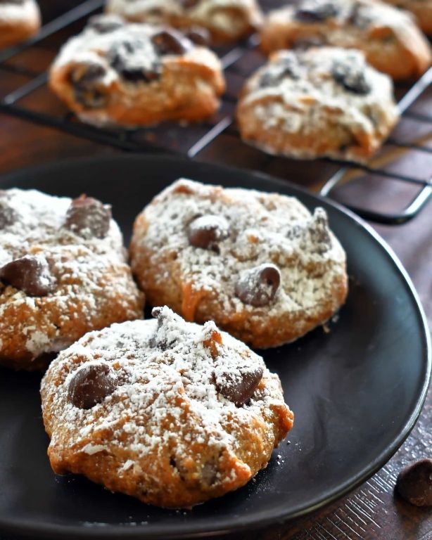 Vegan Persimmon Chocolate Chip Cookies