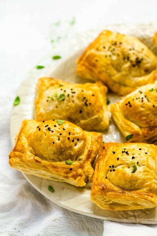 Vegan Puff Pastry Cheese and Onion Rolls
