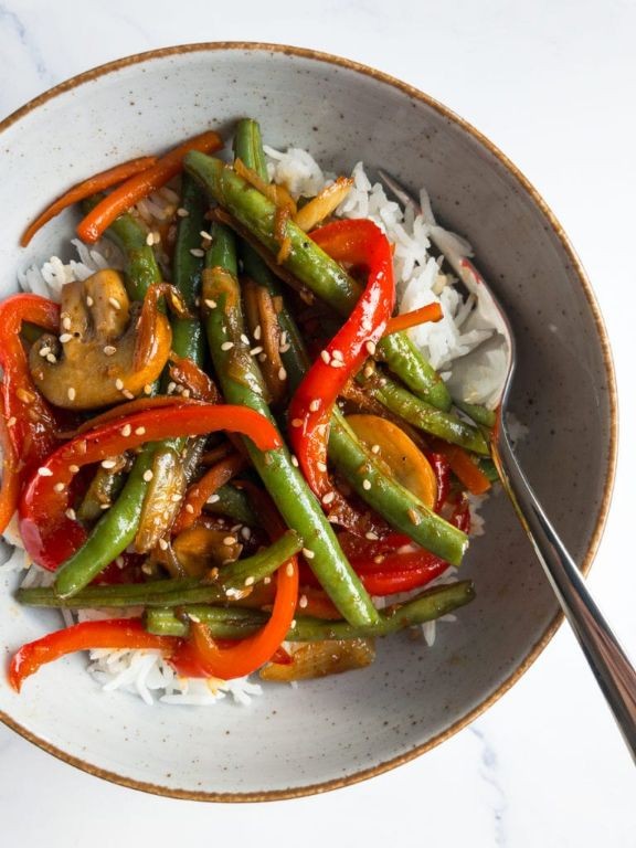 Vegetable Stir-Fry with Soy Ginger Sauce