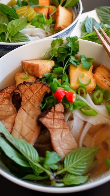 Vegetarian Pho with Tofu and Mushrooms
