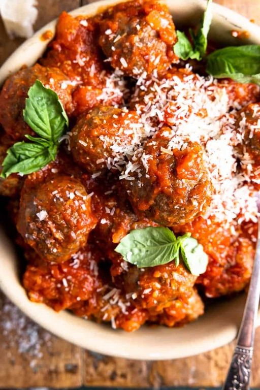 Venison Meatballs in Tomato Basil Sauce