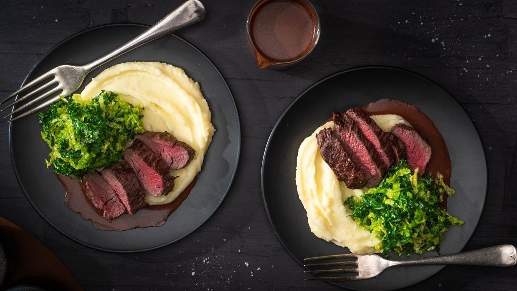 Venison Steak Medallions with Red Wine Reduction