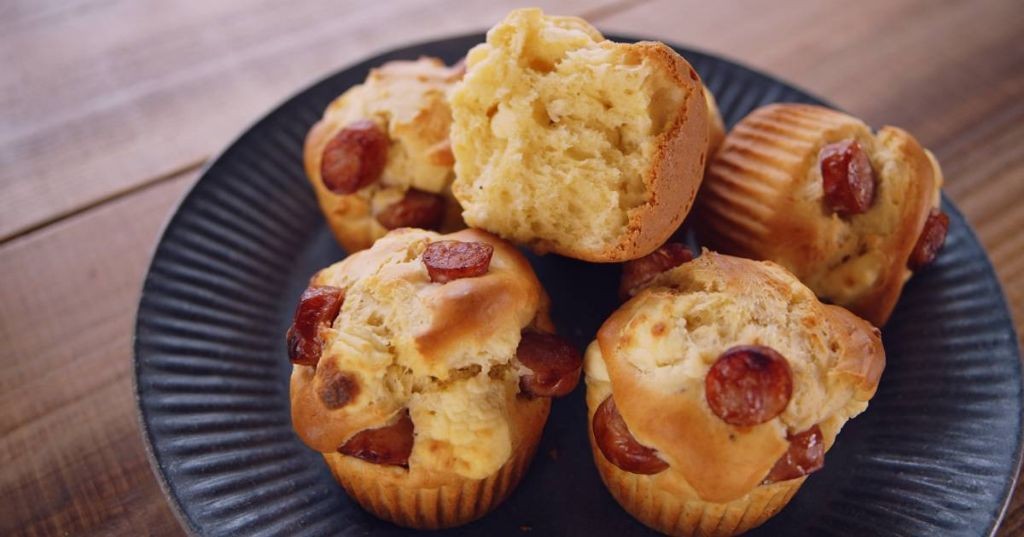 Vienna Sausage Breakfast Muffins with Cheese