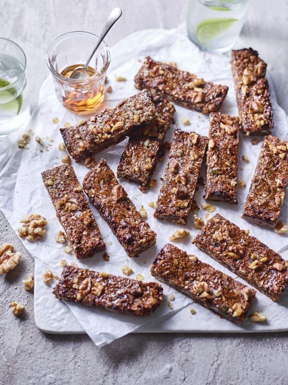 Walnut and Date Energy Bars