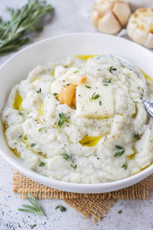 Walnut and Roasted Garlic Mashed Cauliflower