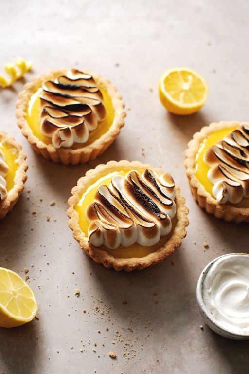 Whisked Lemon Curd for Tarts and Toasts