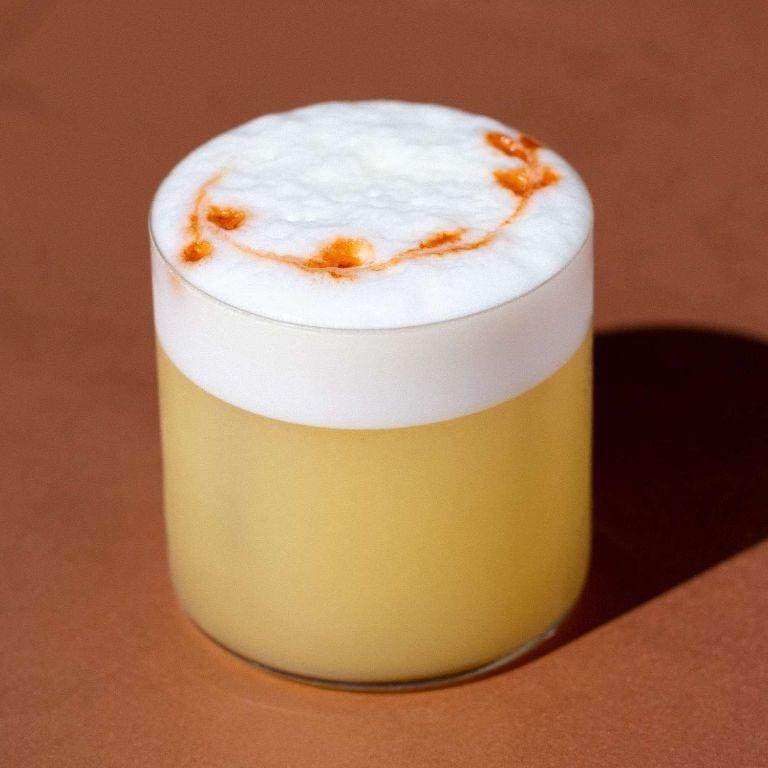 Whiskey Sour with Egg White Foam