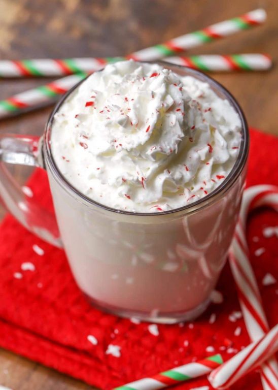 White Chocolate Peppermint Hot Chocolate