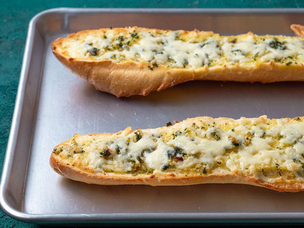 White Garlic French Bread Pizza