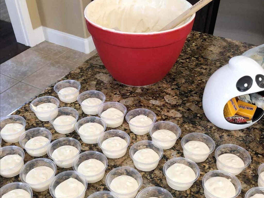 White Russian Pudding Shots