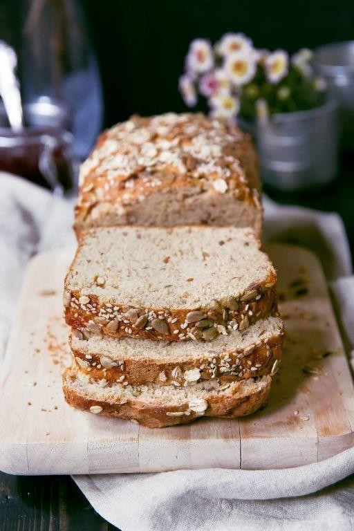 Whole Wheat Oatmeal Bread with Seeds