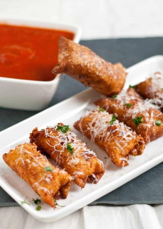 Wonton Wrapper Mozzarella Sticks