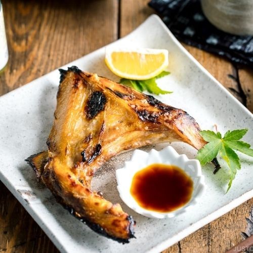 Yellowtail Kama Shioyaki (Salt-Grilled Collar)