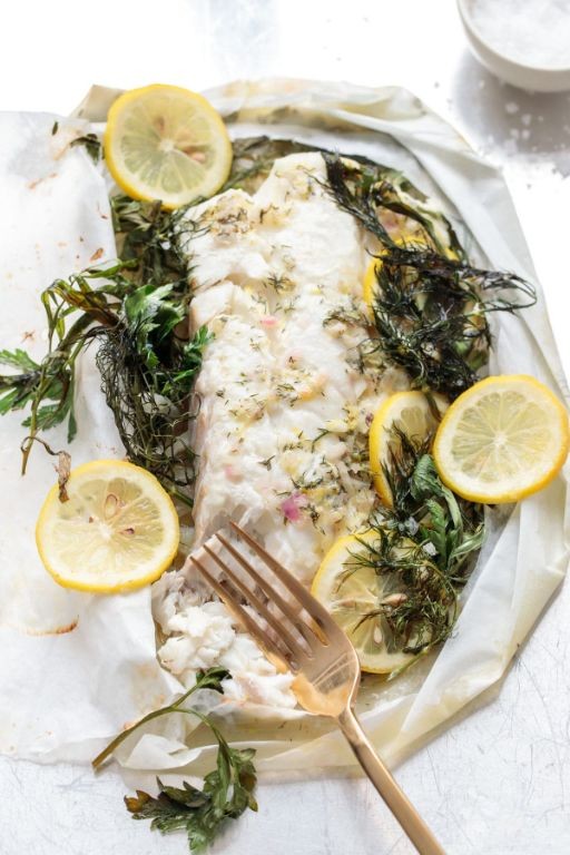 Yellowtail en Papillote with Herbs and White Wine