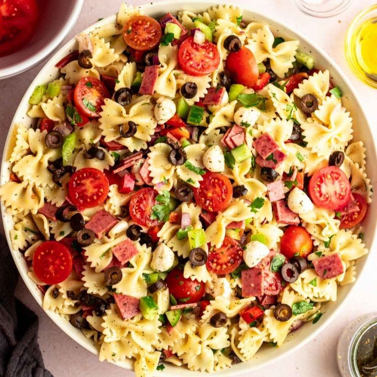 Zesty Pasta Salad with Italian Dressing