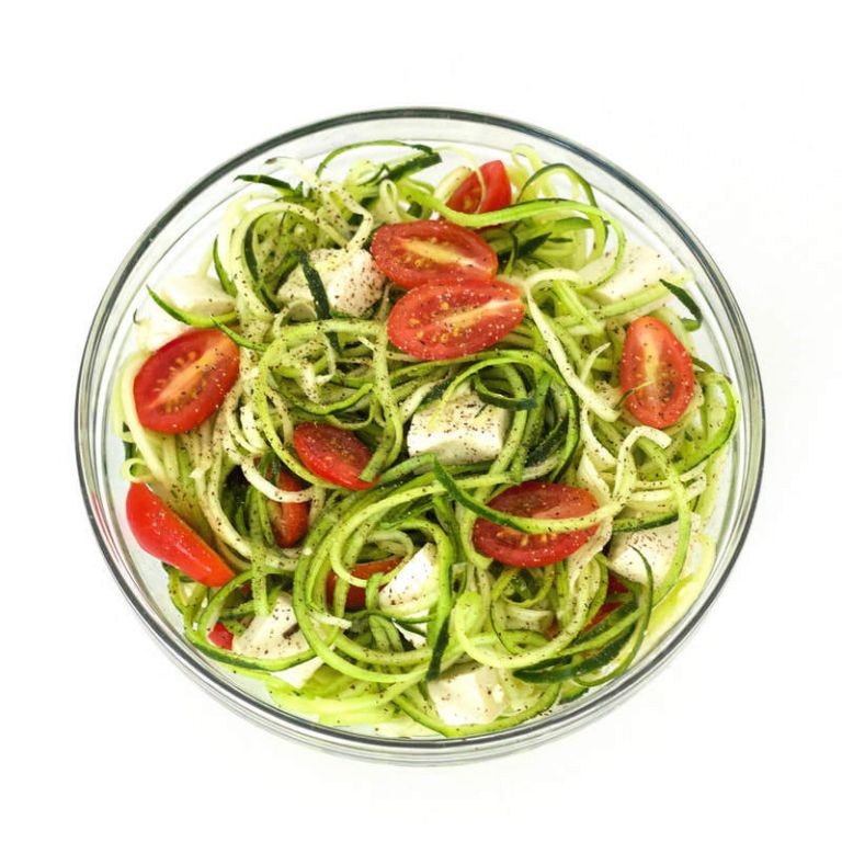 Zucchini Noodle Keto Salad