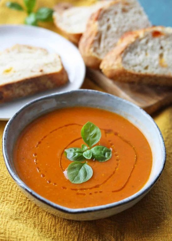Zucchini and Tomato Basil Soup