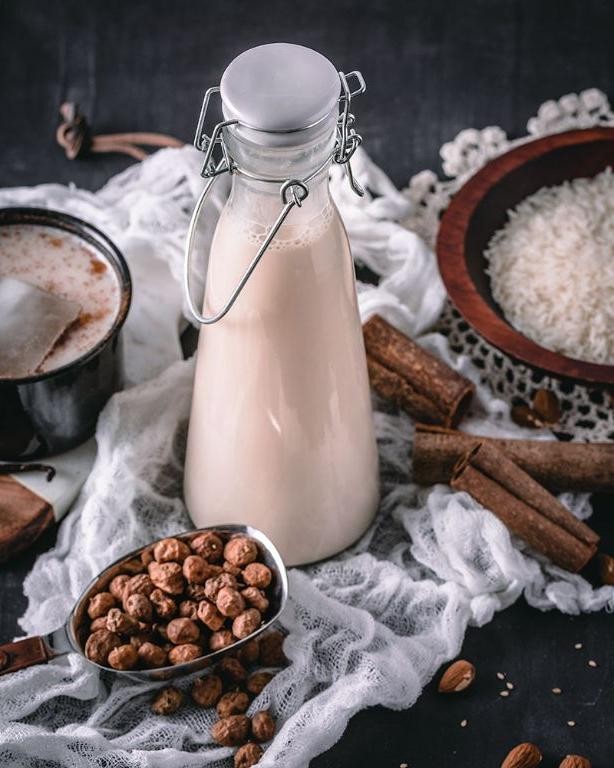 Almond Milk Horchata with Orgeat Syrup Twist
