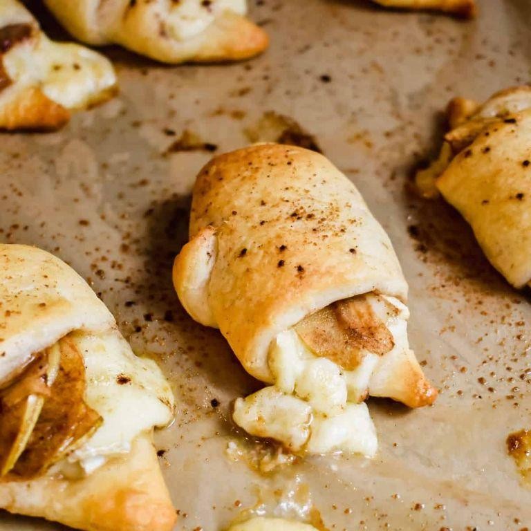 Apple and Brie Crescent Roll Pockets