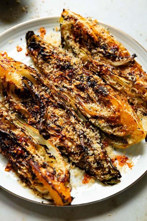 Baked Cabbage with Crispy Breadcrumb Topping