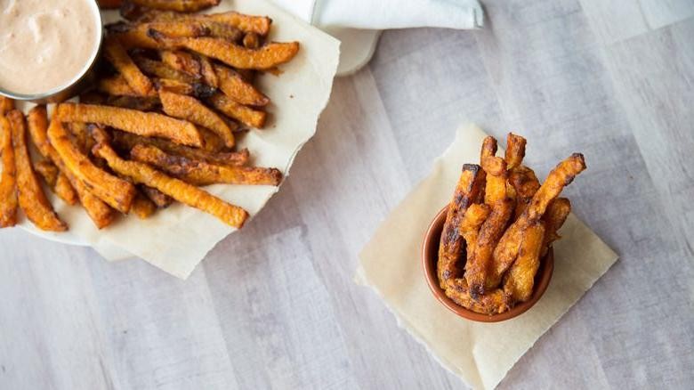 Baked Crookneck Squash Fries with Chipotle Dip