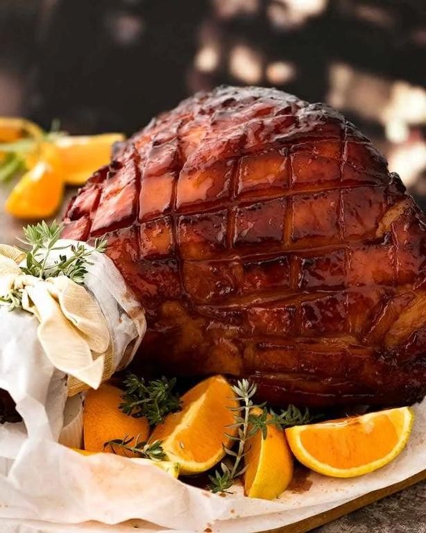 Baked Ham with Maple Glaze