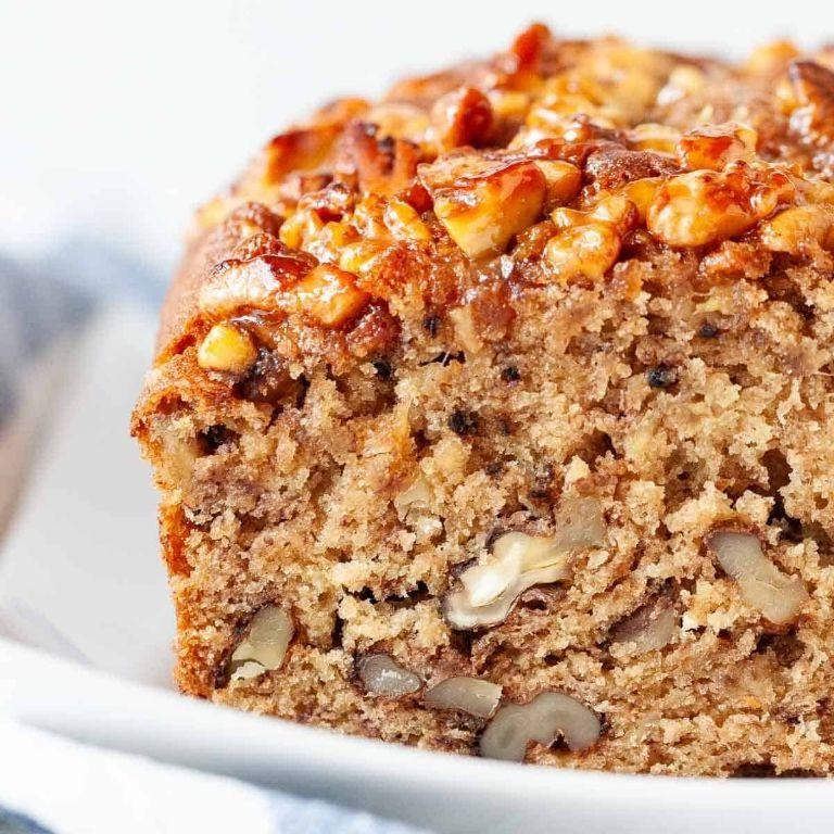 Banana Bread with Walnuts