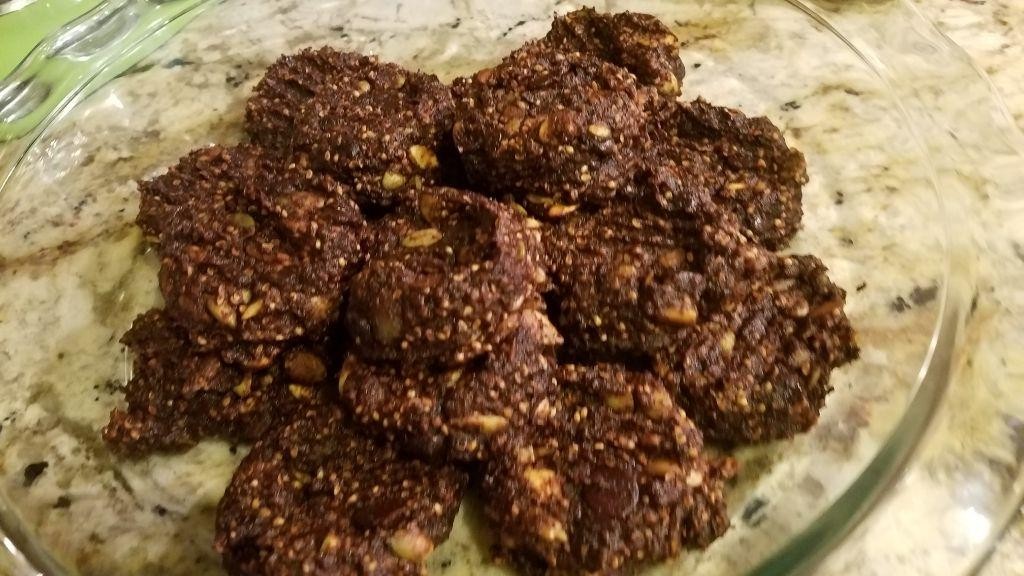 Beautyberry Oatmeal Cookies