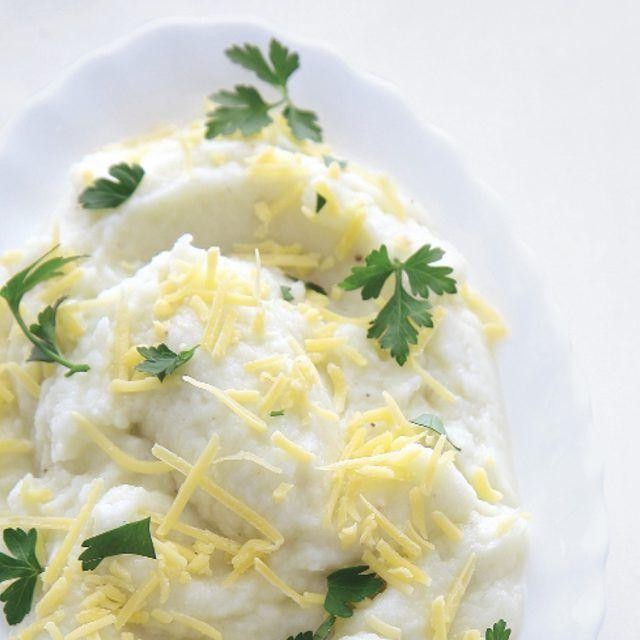 Blended cauliflower and cheese puree